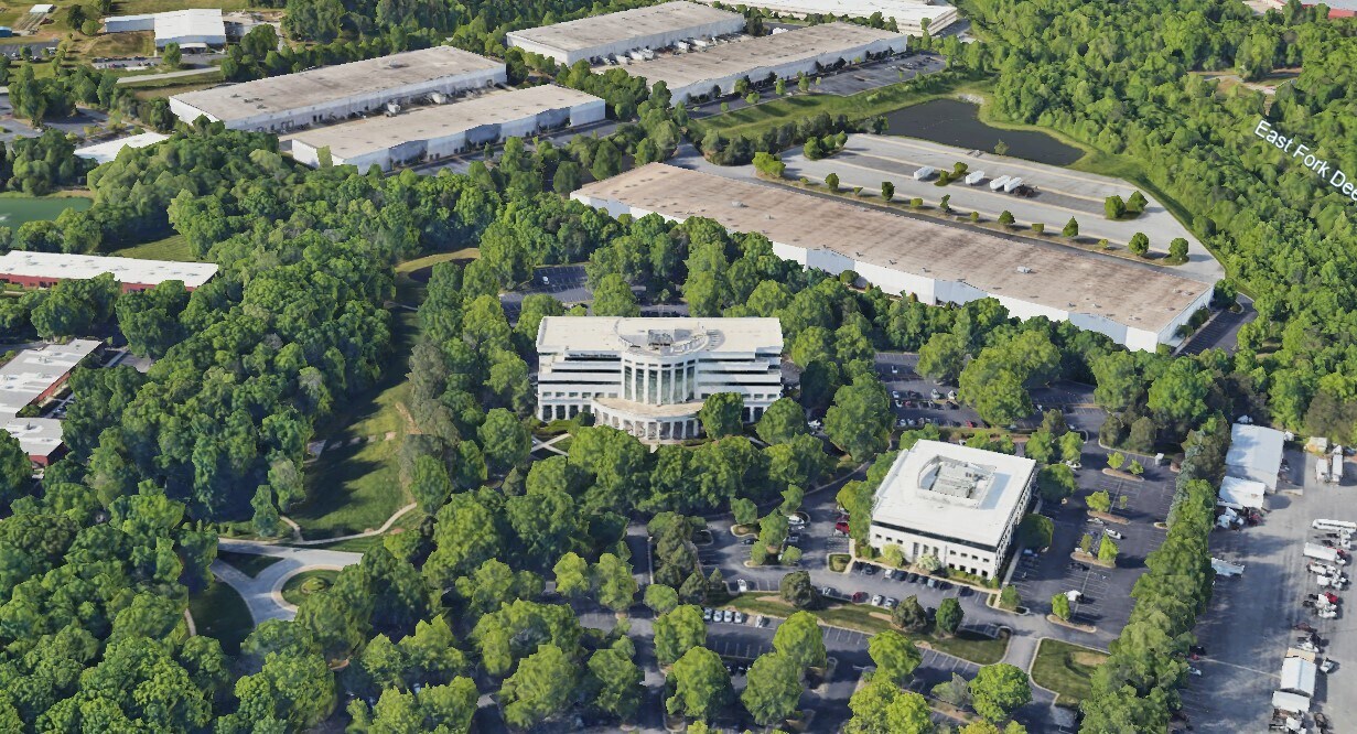 7025 Albert Pick Rd, Greensboro, NC à louer Aérien– Image 1 sur 7