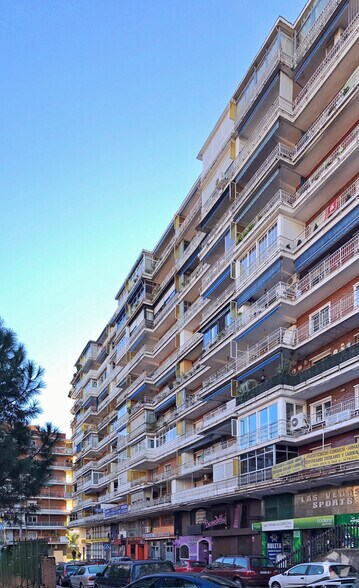 Calle Porto Cristo, 13, Alcorcón, Madrid à vendre - Photo de l’immeuble – Image 2 sur 2
