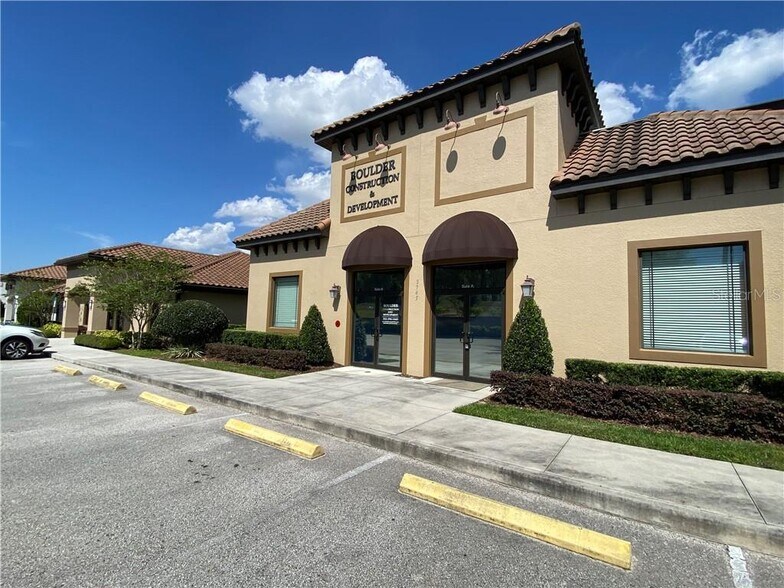 3745 S Us-27 Hwy, Clermont, FL à louer - Photo de l’immeuble – Image 2 sur 22
