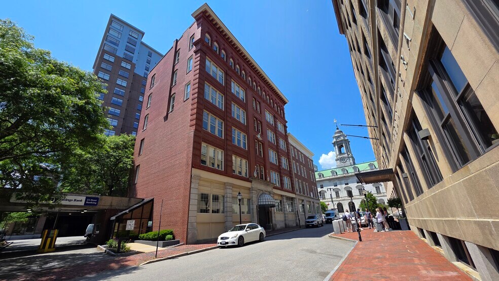 396-400 Congress St, Portland, ME à louer - Photo de l’immeuble – Image 1 sur 7