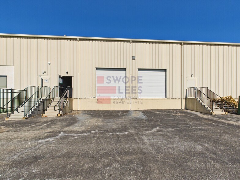 540 E Union St, West Chester, PA à louer - Photo de l’immeuble – Image 3 sur 5