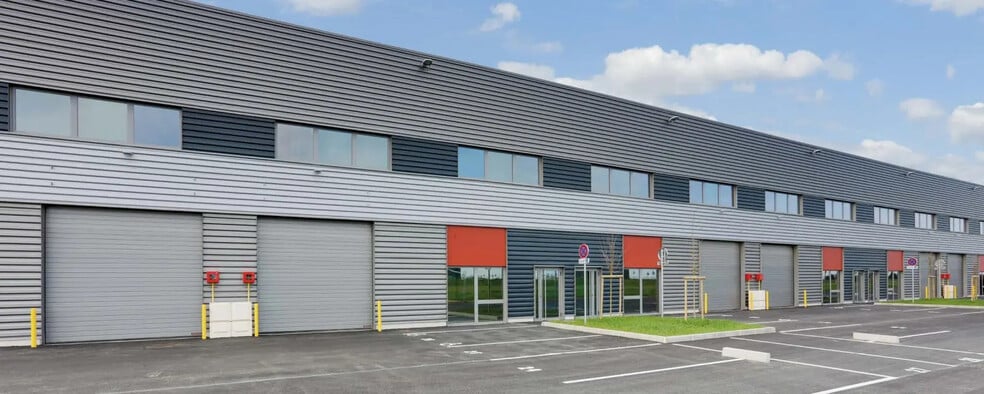 5 Les Grands Champs, Le Thillay à louer - Photo de l’immeuble – Image 3 sur 37