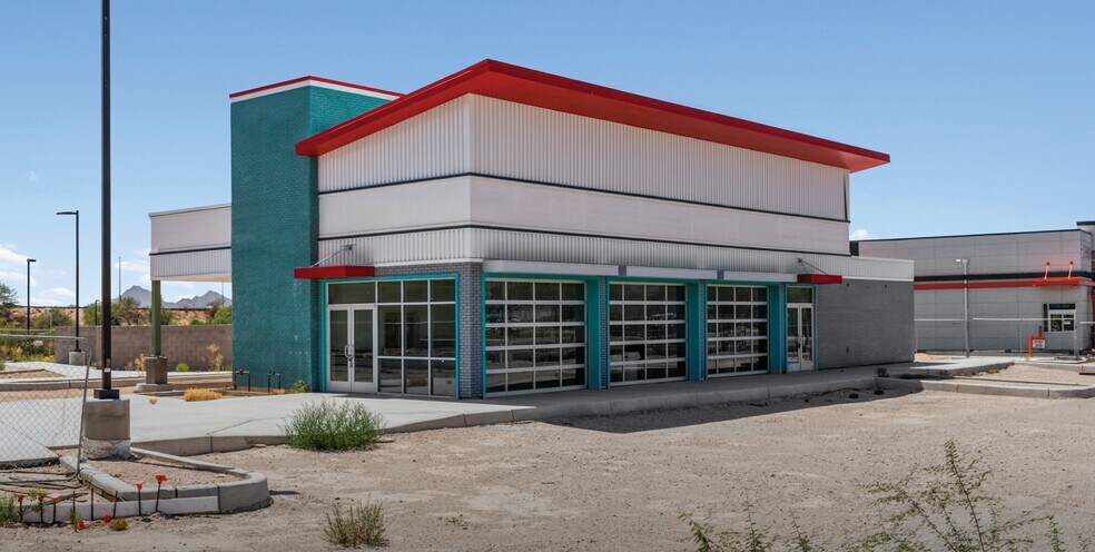1995 E Ajo Way, Tucson, AZ à vendre - Photo de l’immeuble – Image 1 sur 5
