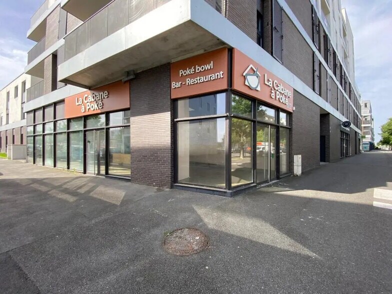 Local commercial dans Blagnac à louer - Photo de l’immeuble – Image 2 sur 9
