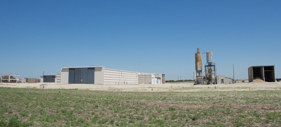 2500 E 9th St, Hays, KS à vendre - Photo de l’immeuble – Image 3 sur 4