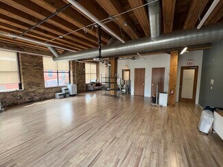 Plus de détails pour 1500 W Carroll Ave, Chicago, IL - Bureau, Industriel/Logistique à louer