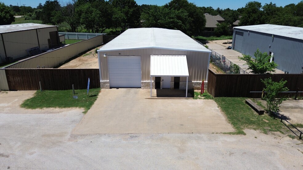 4715 Turner Warnell Rd, Arlington, TX à vendre - Photo de l’immeuble – Image 2 sur 28