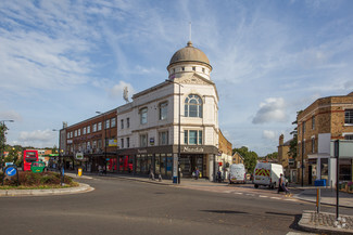 Plus de détails pour 291-307 Kirkdale, London - Local commercial à louer