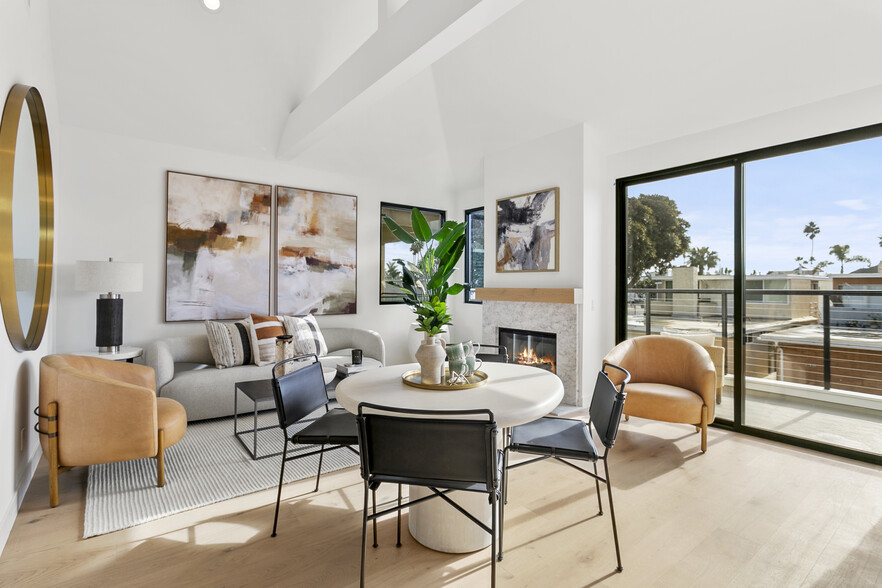 131 46th St, Newport Beach, CA à vendre - Photo de l’immeuble – Image 3 sur 9