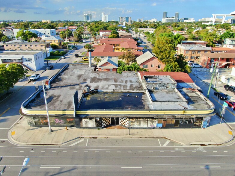1779 W Flagler St, Miami, FL à vendre - Photo de l’immeuble – Image 2 sur 34