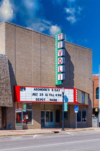 Plus de détails pour 201 W Main St, Ardmore, OK - Sports et loisirs à vendre