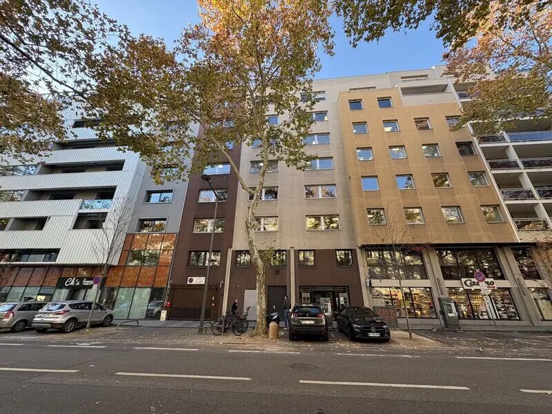 Bureau dans Lyon à louer Photo de l’immeuble– Image 1 sur 12