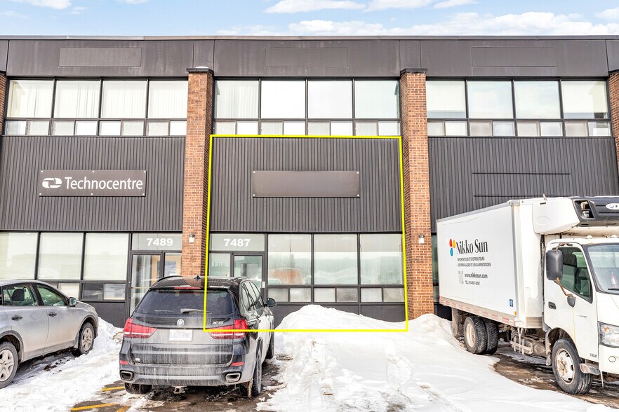 7451-7499 Rte Transcanadienne, Montréal, QC à louer - Photo de l’immeuble – Image 1 sur 3