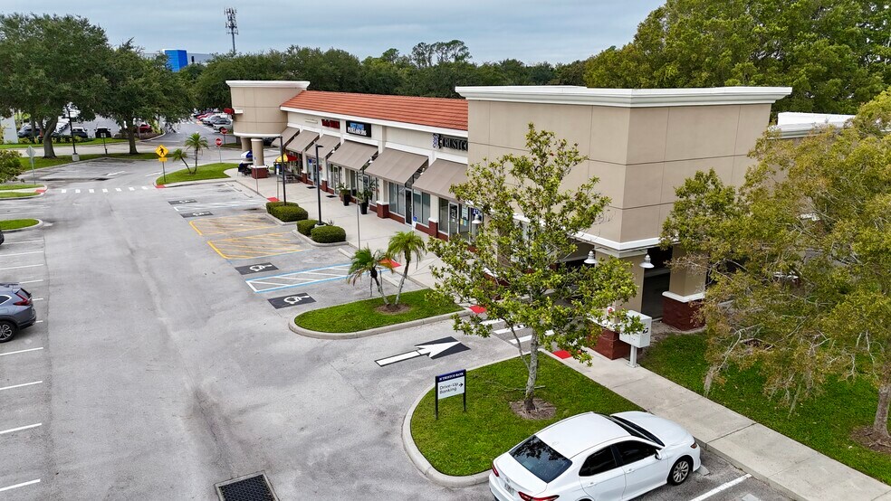 9400 US Highway 17/92, Maitland, FL à vendre - Photo de l’immeuble – Image 2 sur 11