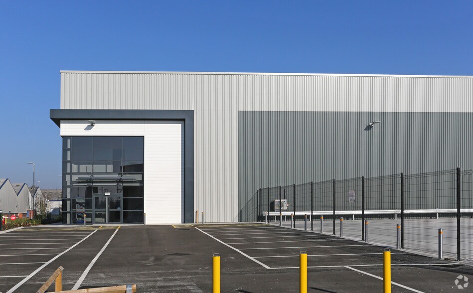 Wheatley Hall Rd, Doncaster à louer - Photo de l’immeuble – Image 3 sur 5