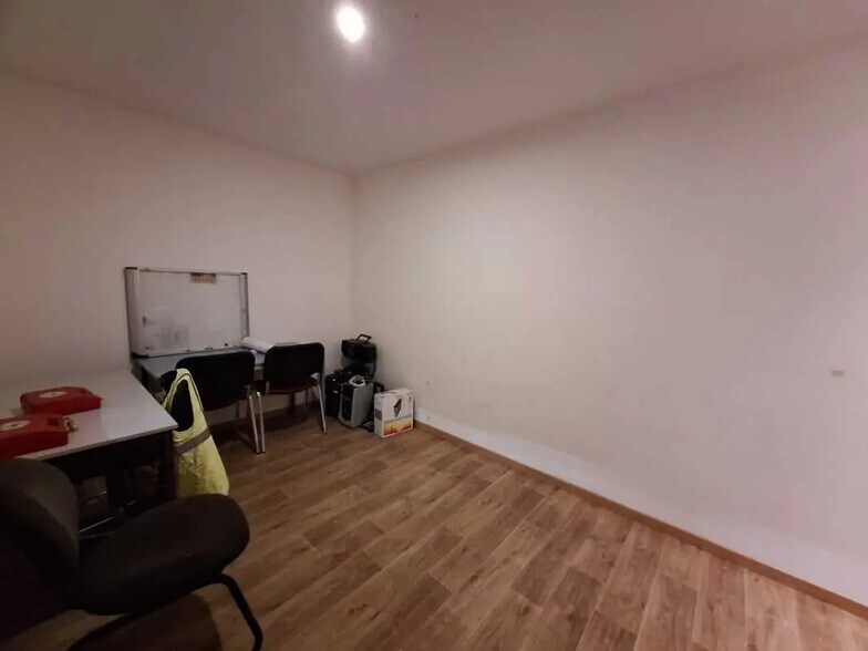 Bureau dans Beychac-et-Caillau à louer - Photo intérieure – Image 3 sur 5