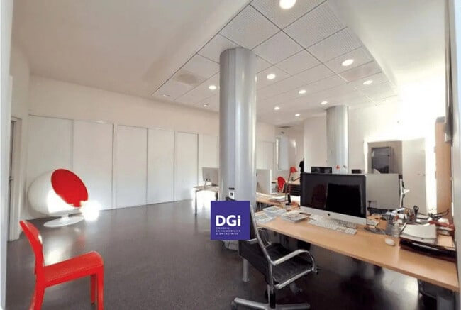 Plus de détails pour Bureau à vendre