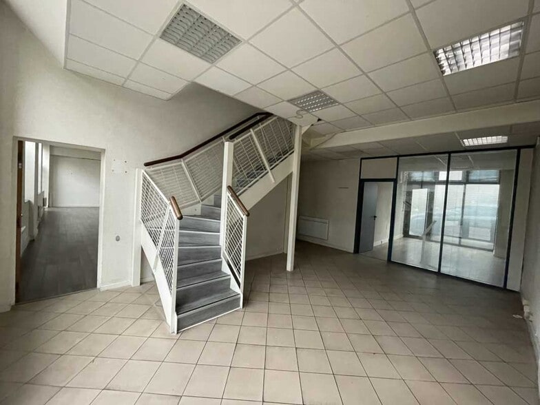 21 Bis Rue Aristide Briand, Vanves à louer - Photo intérieure – Image 2 sur 11