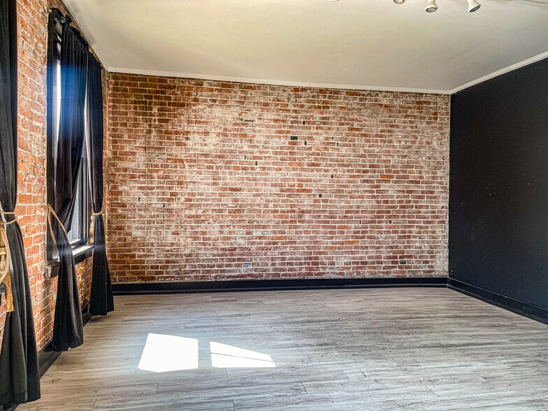 1919 S 12th St, Saint Louis, MO à vendre - Photo de l’immeuble – Image 2 sur 14