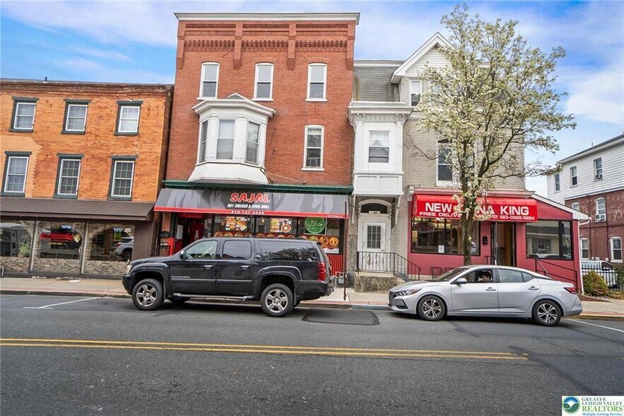 164-168 W Main St, Kutztown, PA à vendre - Photo principale – Image 1 sur 3
