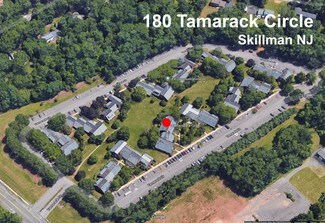 Plus de détails pour 182 Tamarack Cir, Skillman, NJ - Bureau à vendre