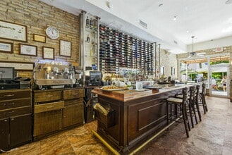 529-533 Lincoln Rd, Miami Beach, FL à vendre Photo intérieure– Image 2 sur 6