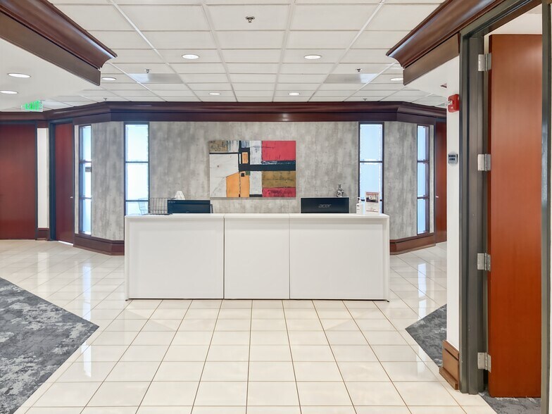 1755 N Brown Rd, Lawrenceville, GA à louer - Photo intérieure – Image 1 sur 3