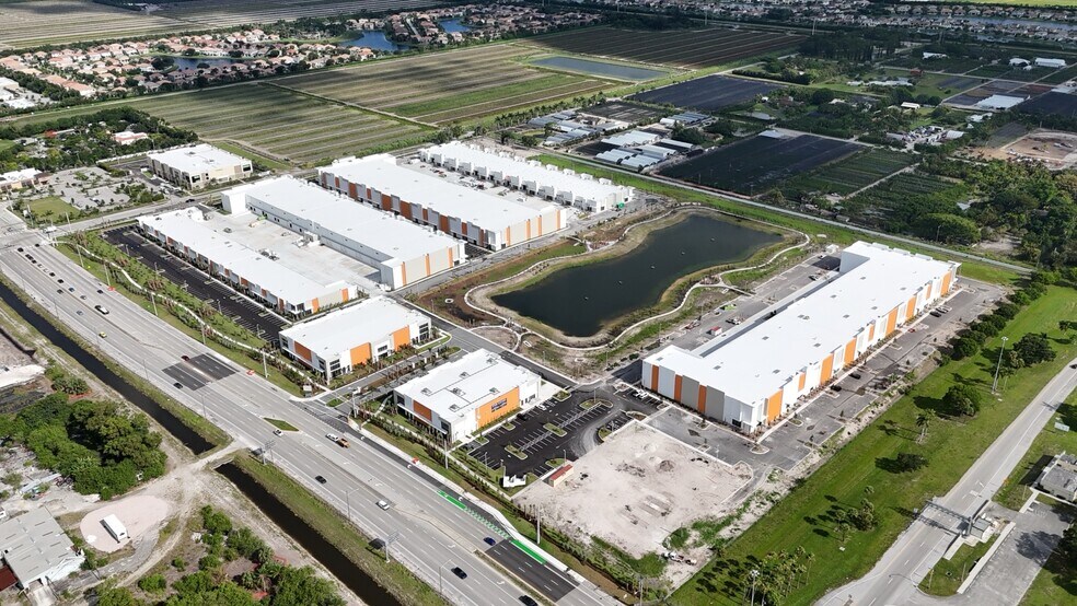 8289 Boynton Beach Blvd, Boynton Beach, FL à louer - Aérien – Image 1 sur 14
