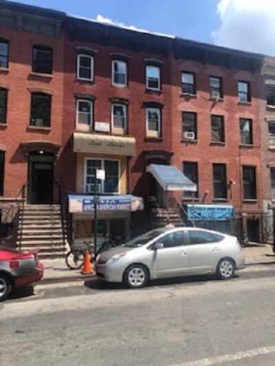 368 Willis Ave, Bronx, NY à vendre - Photo principale – Image 1 sur 12