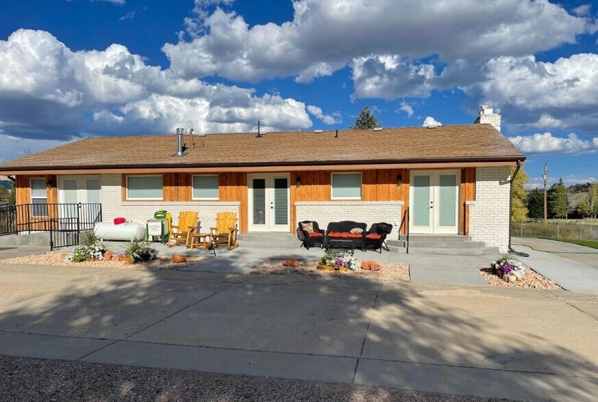 820 W 50 S, Tropic, UT à vendre - Photo de l’immeuble – Image 2 sur 17