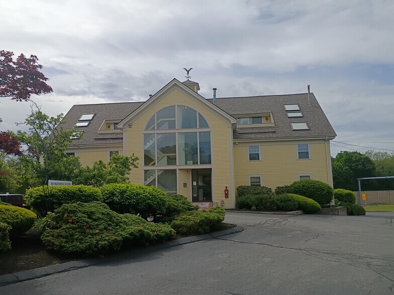 10 Liberty St, Danvers, MA à vendre - Photo de l’immeuble – Image 2 sur 18