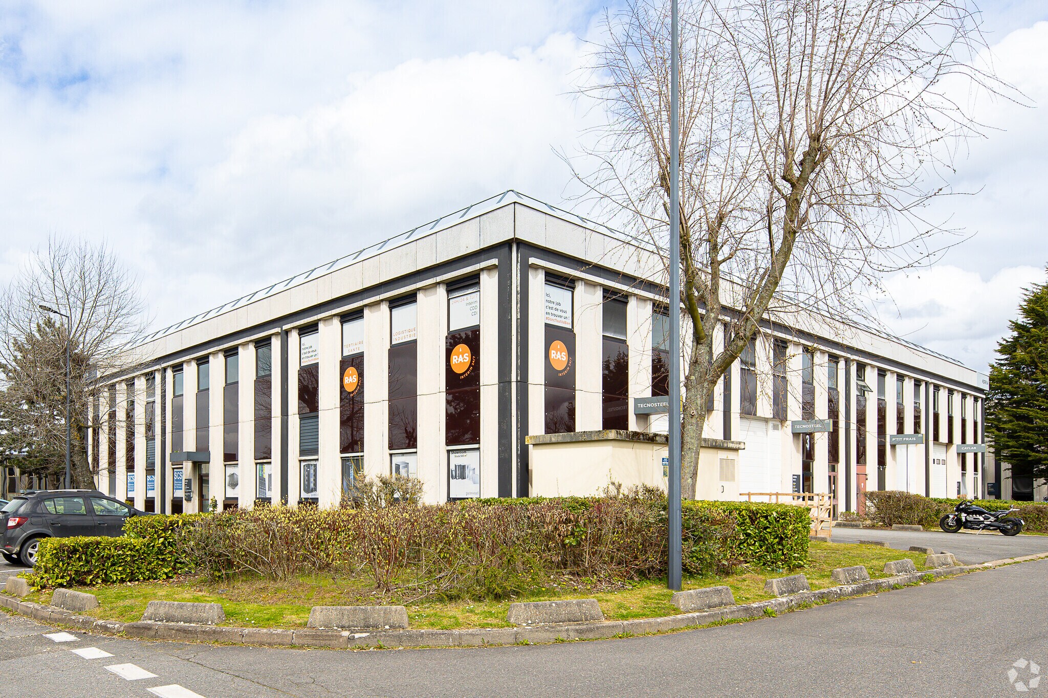 14 Avenue Du Québec, Villebon-sur-Yvette à louer Photo principale– Image 1 sur 3