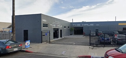 14855 Bessemer St, Van Nuys, CA à louer Photo de l’immeuble– Image 1 sur 1