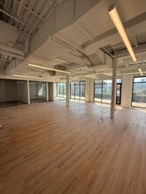 1333 N Kingsbury St, Chicago, IL à louer Photo intérieure– Image 2 sur 13
