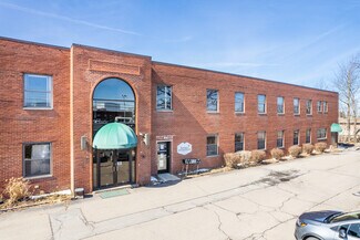 Plus de détails pour 600 S Poplar St, Hazleton, PA - Industriel/Logistique à vendre