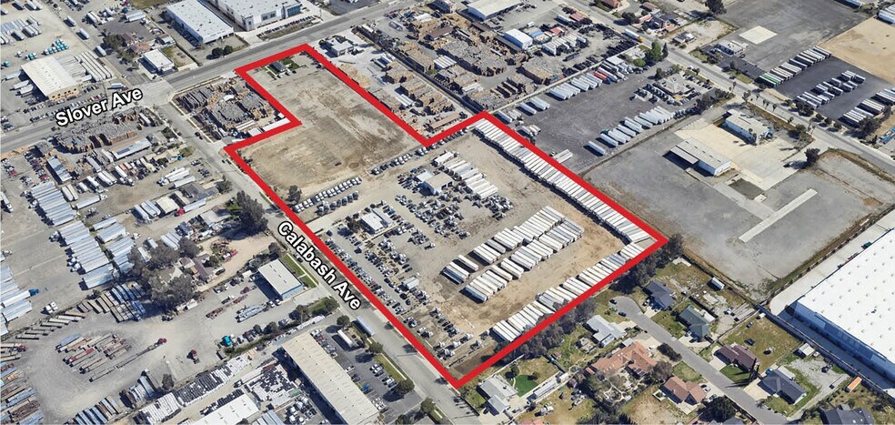 13955 Slover Ave, Fontana, CA à louer - Photo de l’immeuble – Image 2 sur 4