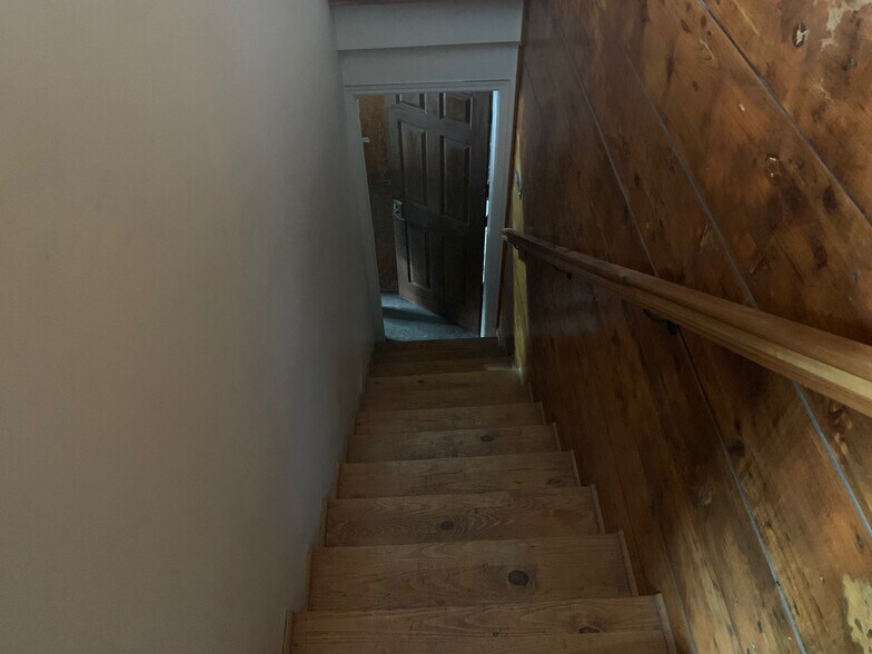85 North Rd, Highland, NY à louer - Photo intérieure – Image 3 sur 21