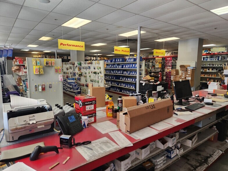126 Mechanic St, Leominster, MA à louer - Photo de l’immeuble – Image 3 sur 7