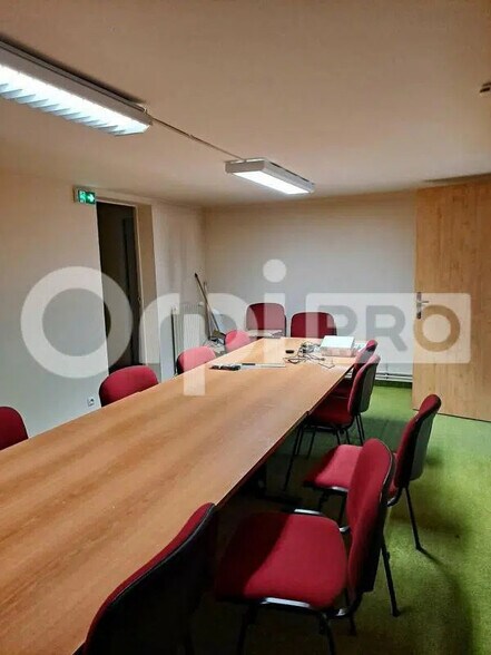 Bureau dans Épernay à vendre - Photo intérieure – Image 1 sur 4