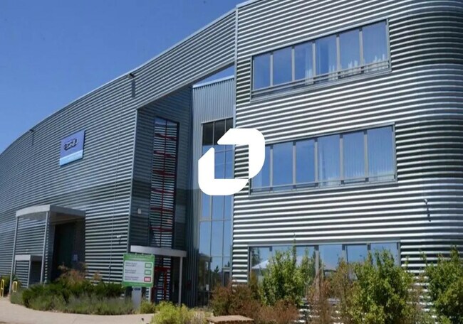 Plus de détails pour Bureau, Industriel/Logistique à louer