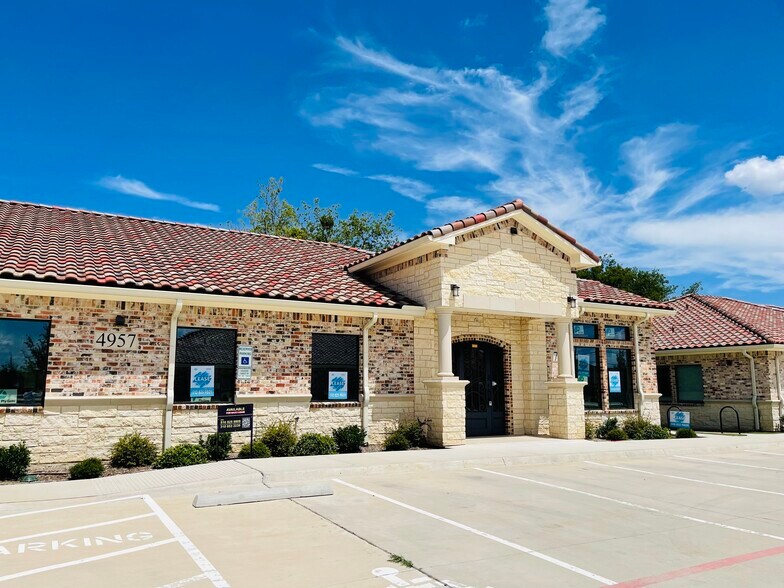 4957 Golden Triangle Blvd, Fort Worth, TX à louer - Photo de l’immeuble – Image 1 sur 12