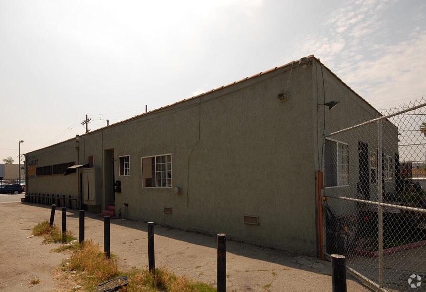 4071 S Main St, Los Angeles, CA à vendre - Photo de l’immeuble – Image 3 sur 39