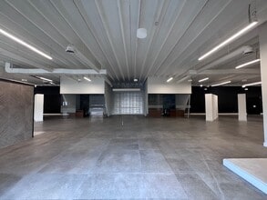 2030-2046 Harvard St, Sarasota, FL à louer Photo intérieure– Image 2 sur 8