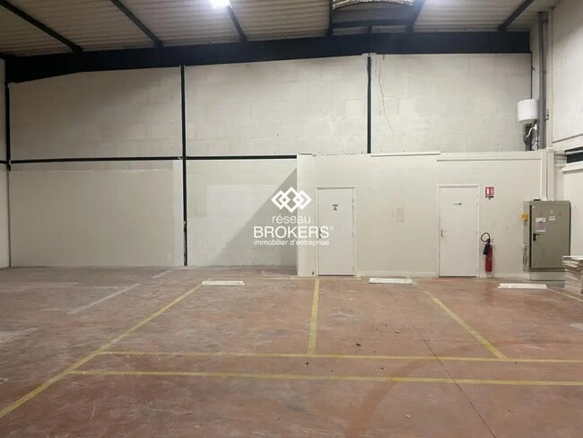 Plus de détails pour Industriel/Logistique à louer