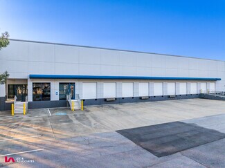 Plus de détails pour 1300 Northbrook Pky, Suwanee, GA - Industriel/Logistique à louer