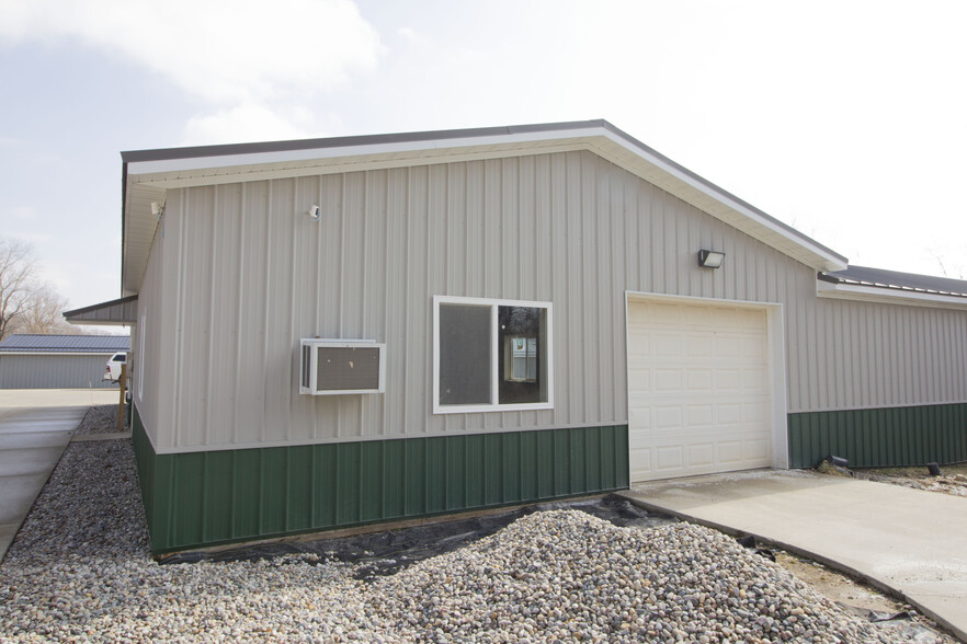 1718 106th Ave, Otsego, MI à louer - Photo de l’immeuble – Image 2 sur 11