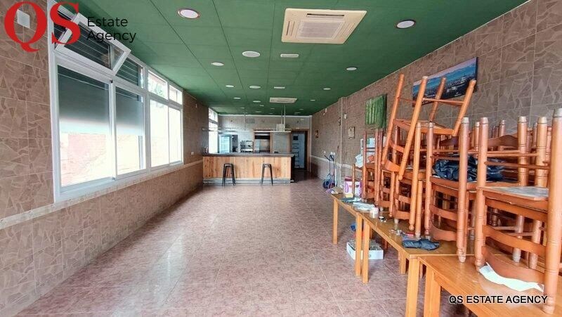 Immeuble residentiel dans Lloret de Mar, Gerona à vendre - Photo de l’immeuble – Image 2 sur 5