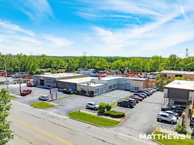11264 Southwest Hwy, Palos Hills, IL à vendre - Photo de l’immeuble – Image 1 sur 4