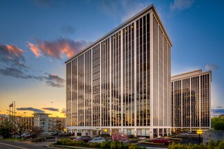 Plus de détails pour 6400 Arlington Blvd, Falls Church, VA - Bureau à louer