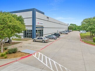 Plus de détails pour 3001 Northern Cross Blvd, Fort Worth, TX - Industriel/Logistique à louer